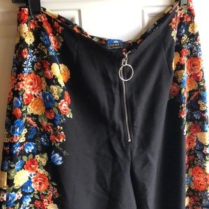 Forever 21 Contemporary Floral Harlem Pants